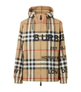 A jacket Burberry