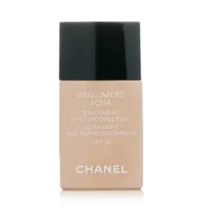 ChanelVitalumiere Aqua Ultra Light Skin Perfecting Make Up SFP 15 - # 40 Beige 30ml/1oz