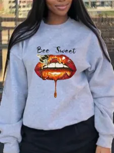 LW Plus Size Bee Lip Letter Print Sweatshirt 0X