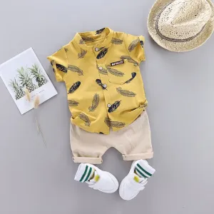 2pcs Baby Boy 95% Cotton Short-sleeve All Over Feather Print Button Up Shirt and Solid Shorts Set #189314