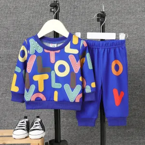 2pcs Baby Boy Allover Letters Print Long-sleeve Sweatshirt and Pants Set #1056529