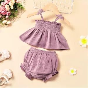 2pcs Baby Girl Cute Smocking 100% Cotton Suspenders and Short Pants Set #1322139