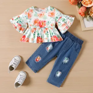 2pcs Baby Girl Floral Print Ruffled Bell Sleeve Top and Ripped Jeans Set #1040919
