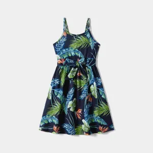 Family Matching All Over Floral Print Round Neck Spaghetti Strap  Dresses and Splicing Short-sleeve T-shirts Sets #1060473
