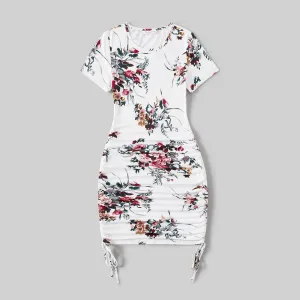 Family Matching All Over Floral Print Short-sleeve Drawstring Ruched Bodycon Dresses and Colorblock Short-sleeve T-shirts Sets #1058654