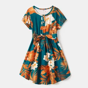 Family Matching Allover Floral Print  Dresses and Short-sleeve Spliced T-shirts Sets #1058863