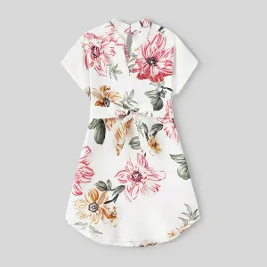 Family Matching Allover Floral Print Notched Neck Belted Dresses and Short-sleeve Colorblock T-shirts Sets #777174