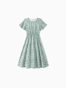 Family Matching Allover Floral Print Short-sleeve Dresses and Color Block Tops Sets