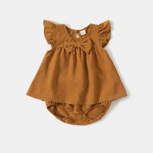 Family Matching Khaki V Neck Sleeveless Ruffle Wrap Dresses and Colorblock Short-sleeve T-shirts Sets #887618