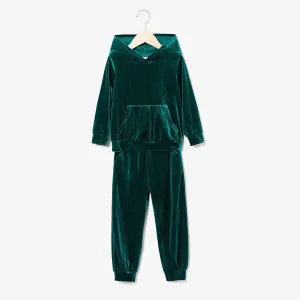 Mommy and Me Casual Solid Color Large Pocket Design Long Sleeve Hooded Velvet Tops and Shorts/Pants Sets #1206515