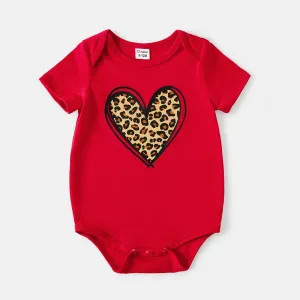 Mommy and Me Cotton Short-sleeve Leopard Heart Print Red T-shirts #226136