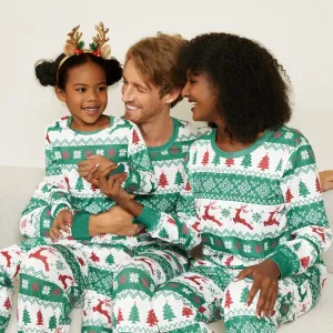 Christmas Family Matching Allover Xmas Tree & Reindeer Print Green Long-sleeve Naiaâ¢ Pajamas Sets (Flame Resistant) #1010948