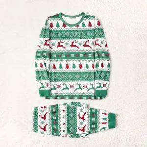 Christmas Family Matching Allover Xmas Tree & Reindeer Print Green Long-sleeve Naiaâ¢ Pajamas Sets (Flame Resistant) #1083376