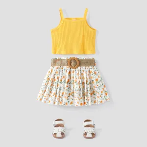 3pcs Toddler Girl Sweet Ribbed Crop Camisole and Floral Print Pleated Skirt & Belt Set