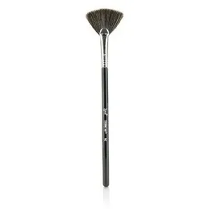 Sigma BeautyF42 Strobing Fan Brush -